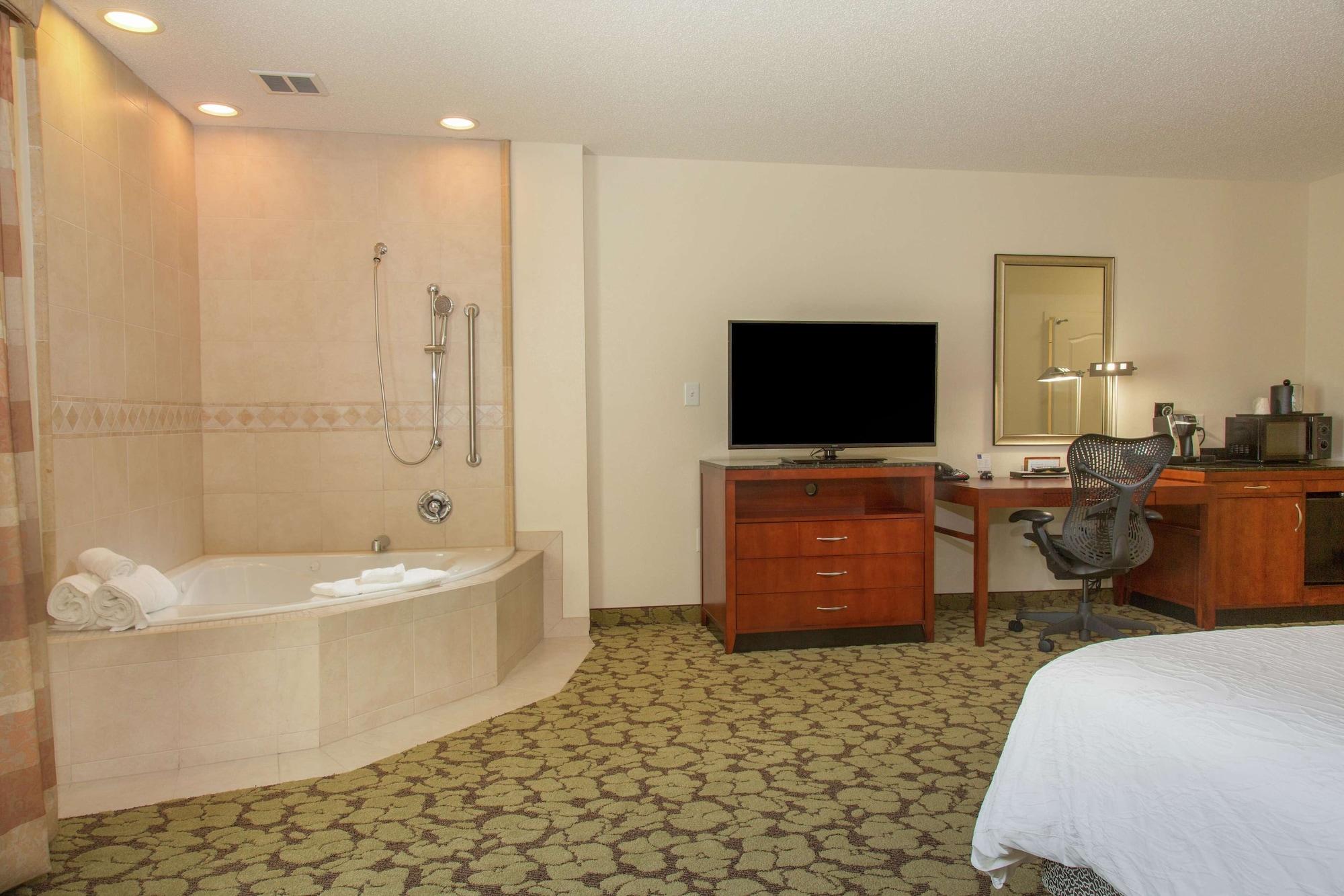 Hilton Garden Inn Myrtle Beach/Coastal Grand Mall Экстерьер фото