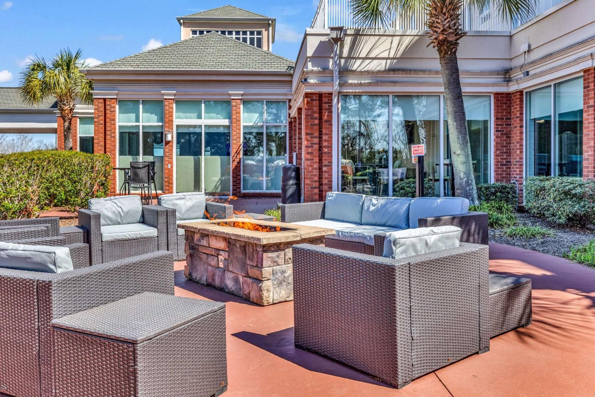 Hilton Garden Inn Myrtle Beach/Coastal Grand Mall Экстерьер фото